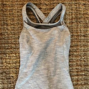 Lululemon tank sz2